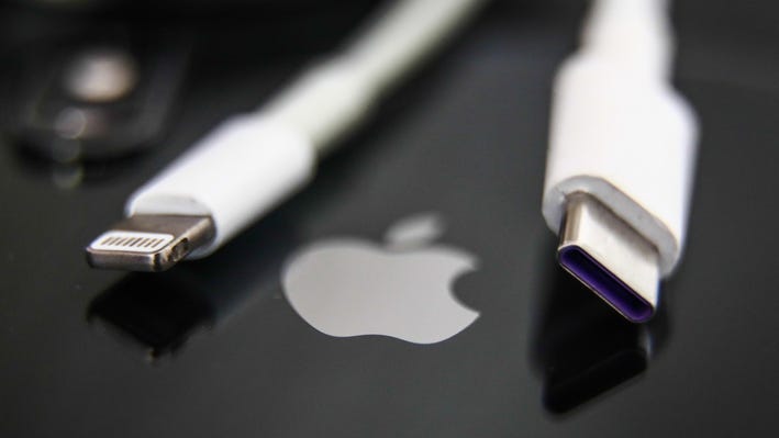 درباره لایتنینگ اپل و جایگزینی آن با USB TYPE C در iPhone 15